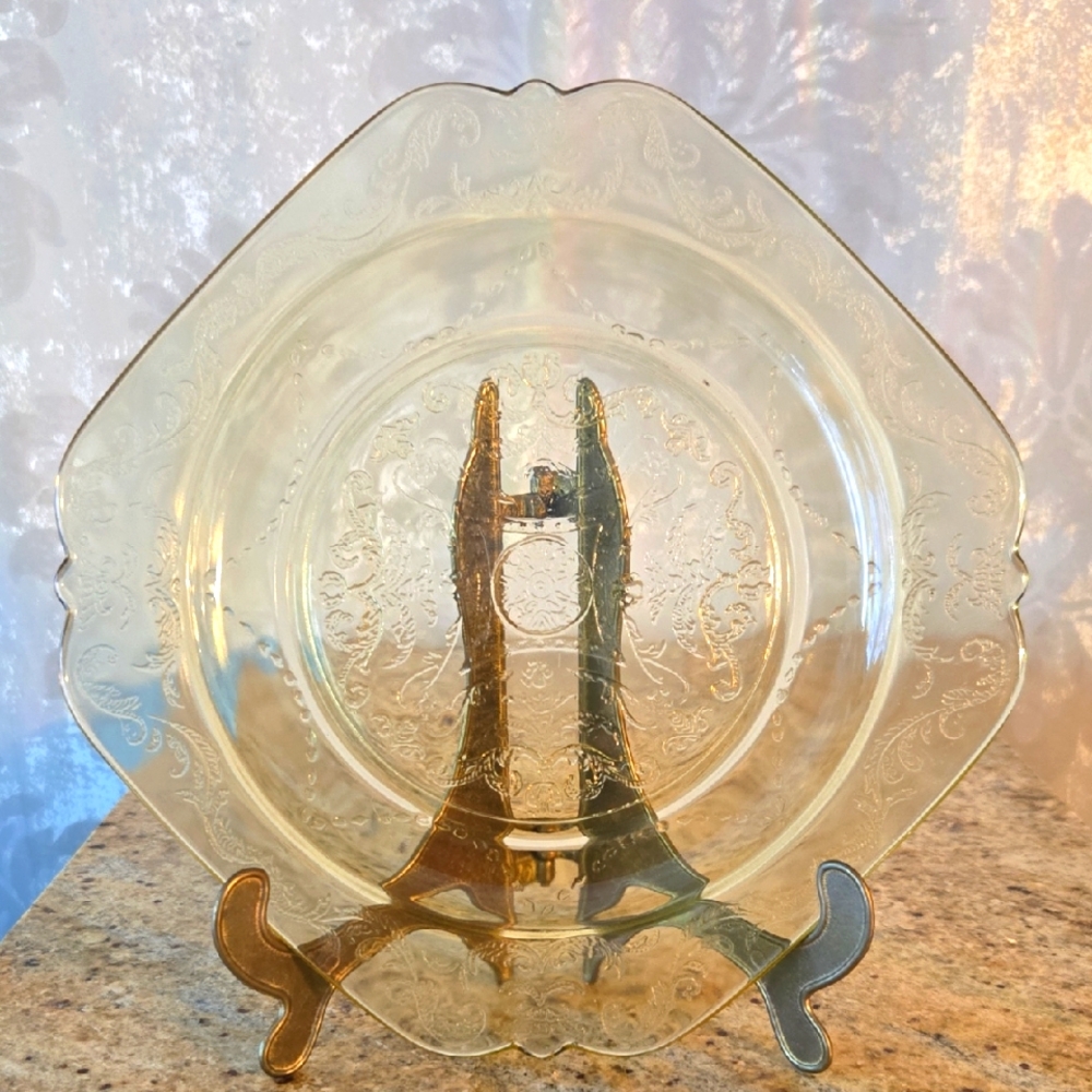 Federal Yellow Depression Glass Plate